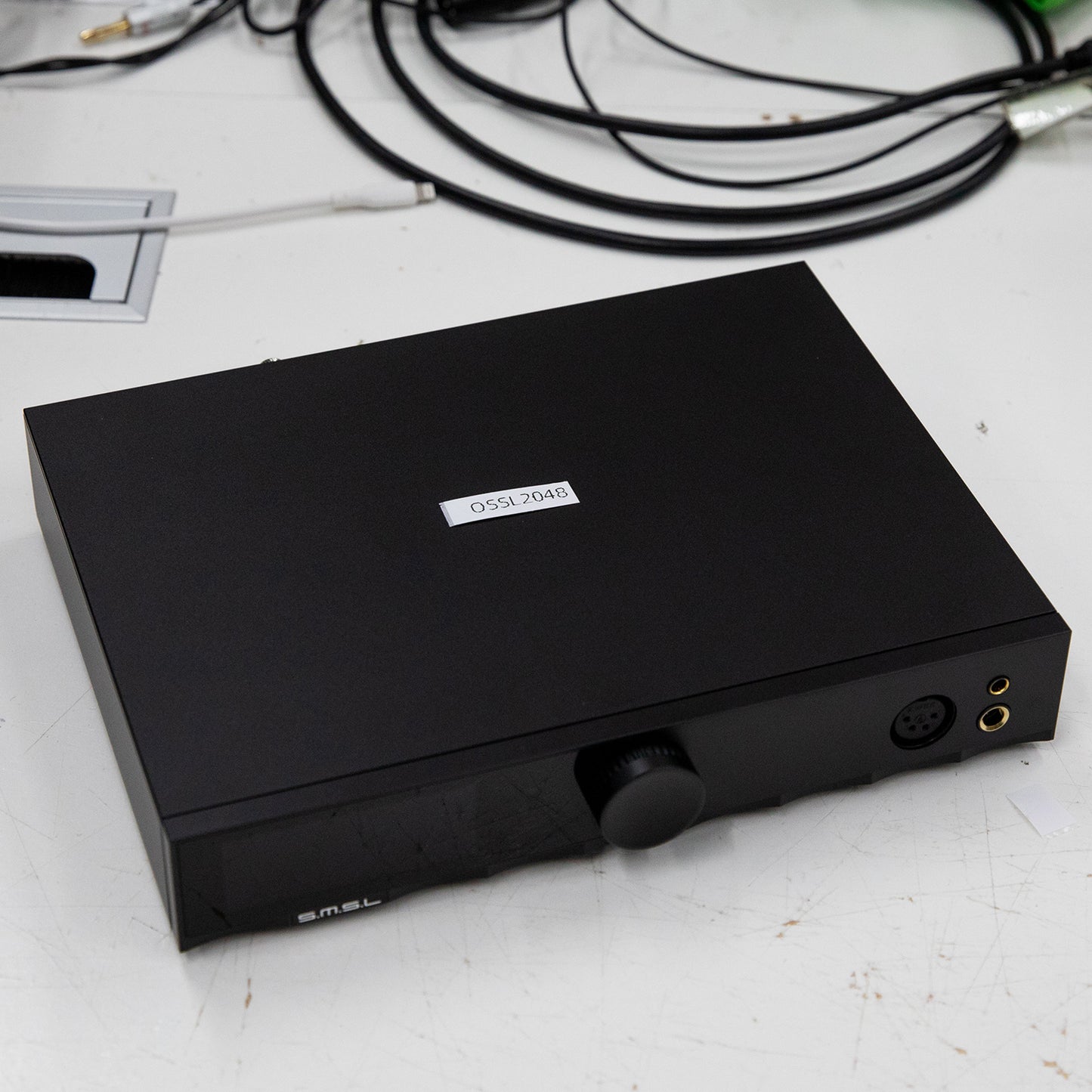 [Slight Cosmetic Damage offer]SMSL H400 Hi-Res Headphone Amplifier